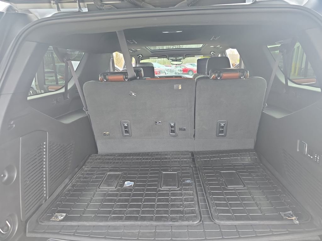 2023 GMC Yukon XL Denali Ultimate - Photo 13