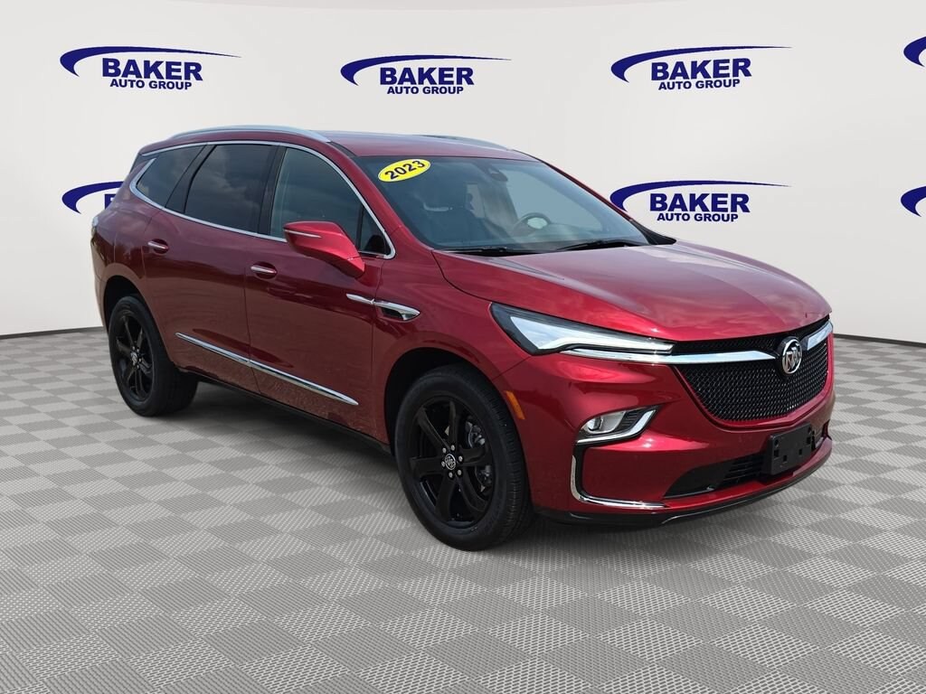 Used 2023 Buick Enclave Essence SUV