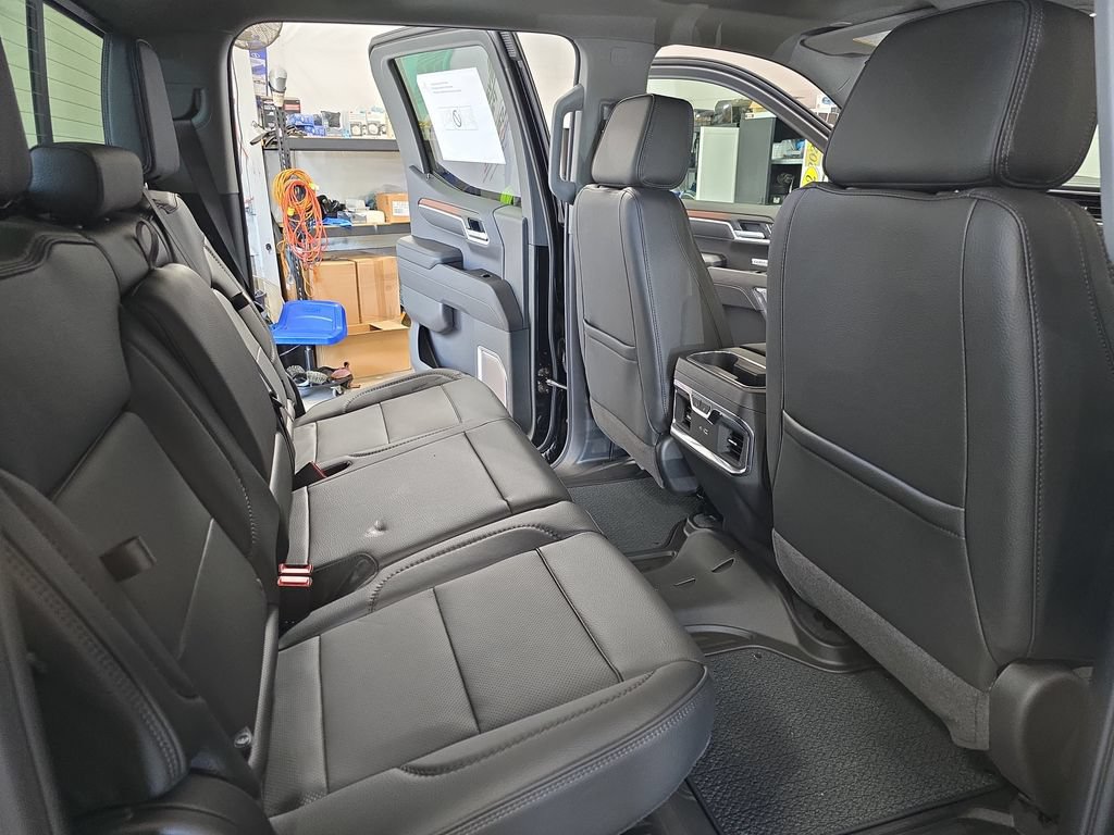 2026 GMC Sierra 1500 Denali - Photo 11