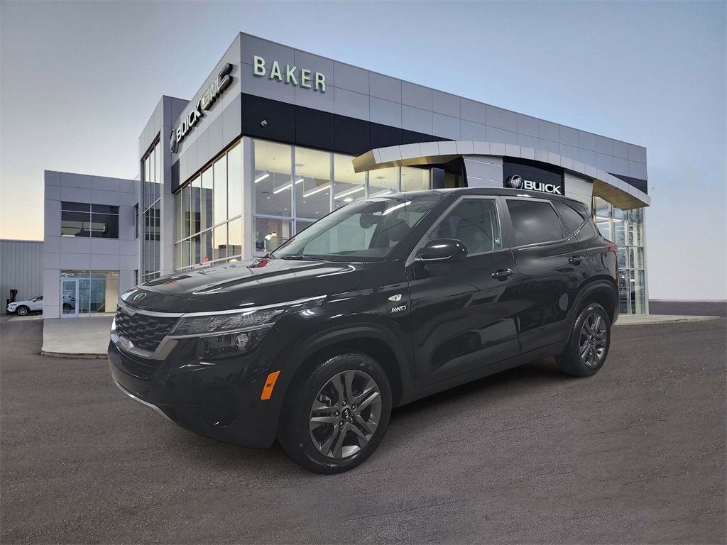 2021 Kia Seltos LX's photo