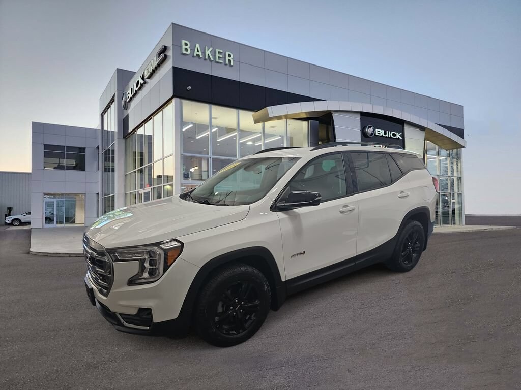 Used 2024 GMC Terrain AT4 SUV