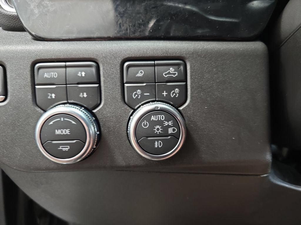 2023 GMC Sierra 1500 SLT - Photo 26