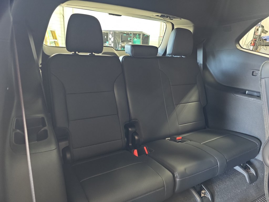 2027 Buick Enclave Sport Touring - Photo 12