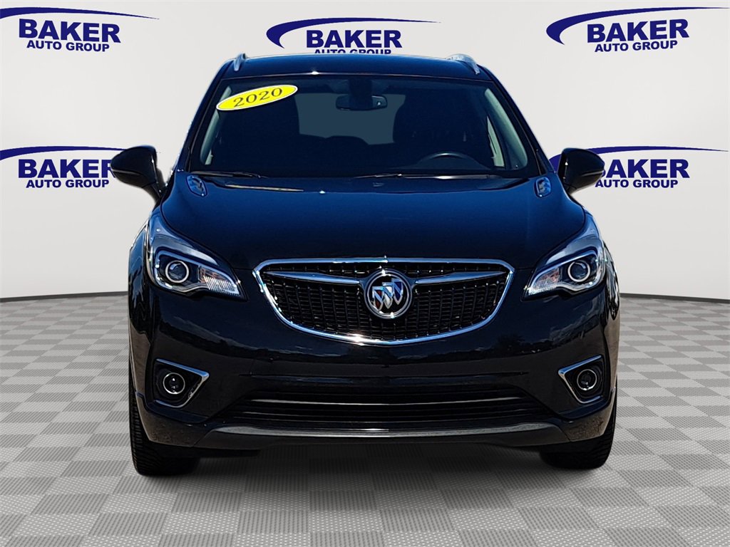 2020 Buick Envision Essence photo 2