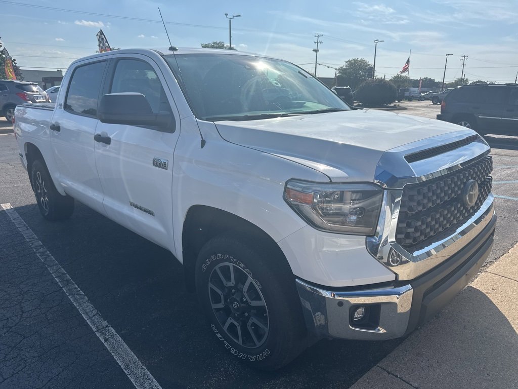 2018 Toyota Tundra SR5 photo 3