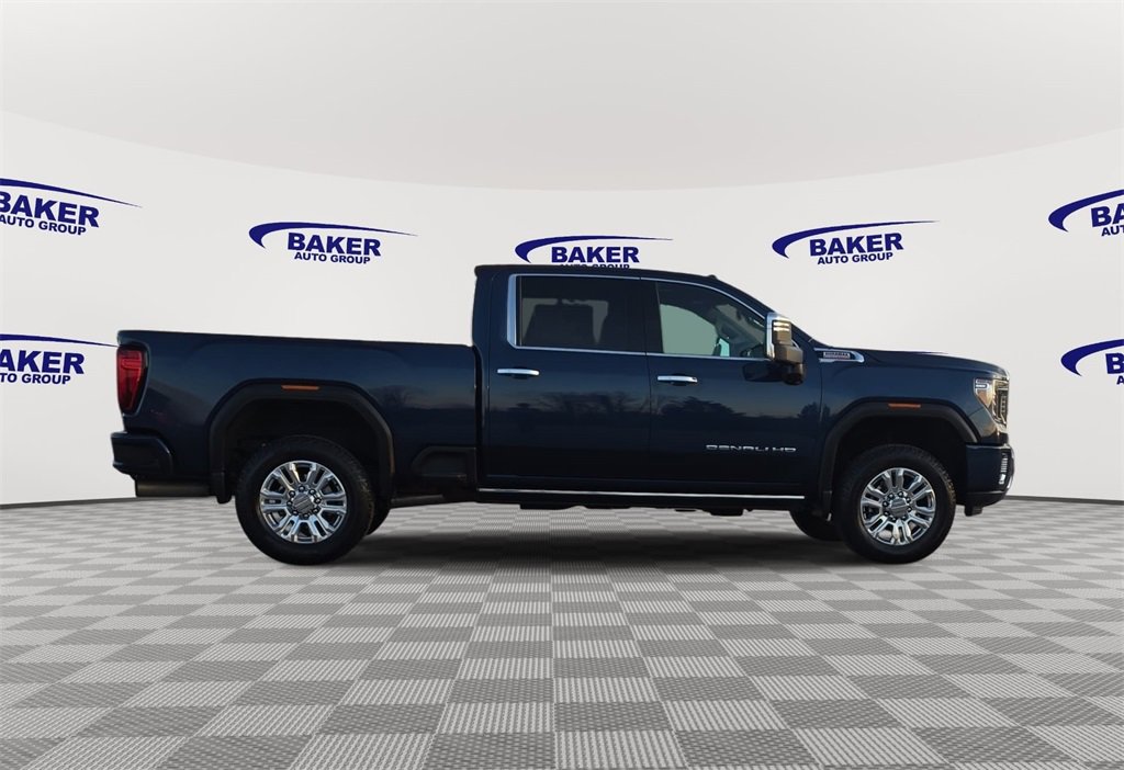 2023 Gmc Sierra 3500 HD Denali photo 4