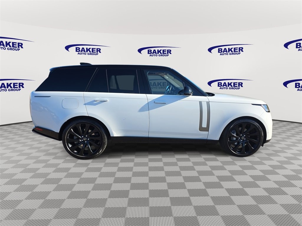 Used 2023 Land Rover Range Rover SE