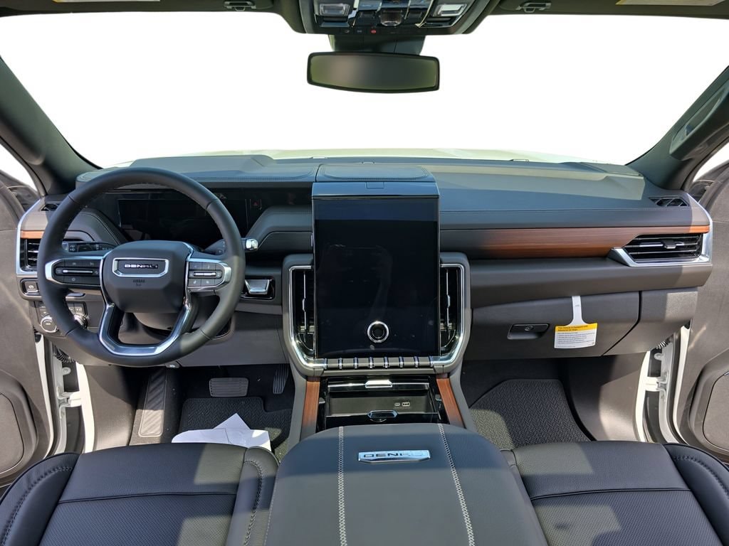 2026 GMC Yukon XL Denali - Photo 9