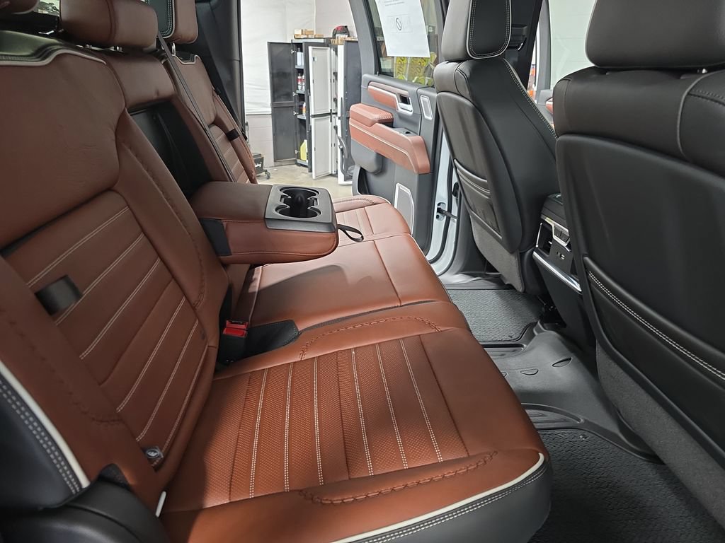 2026 GMC Sierra 2500HD Denali Ultimate - Photo 11