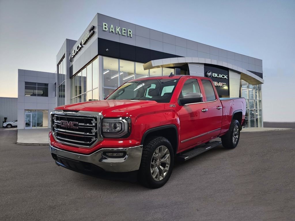 2018 GMC Sierra 4WD Double Cab Standard Box SLT's photo