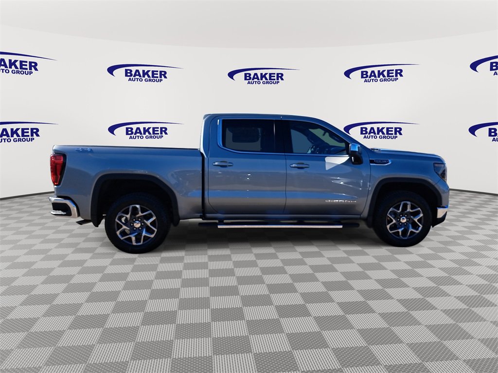 2025 Gmc Sierra 1500 SLE photo 4