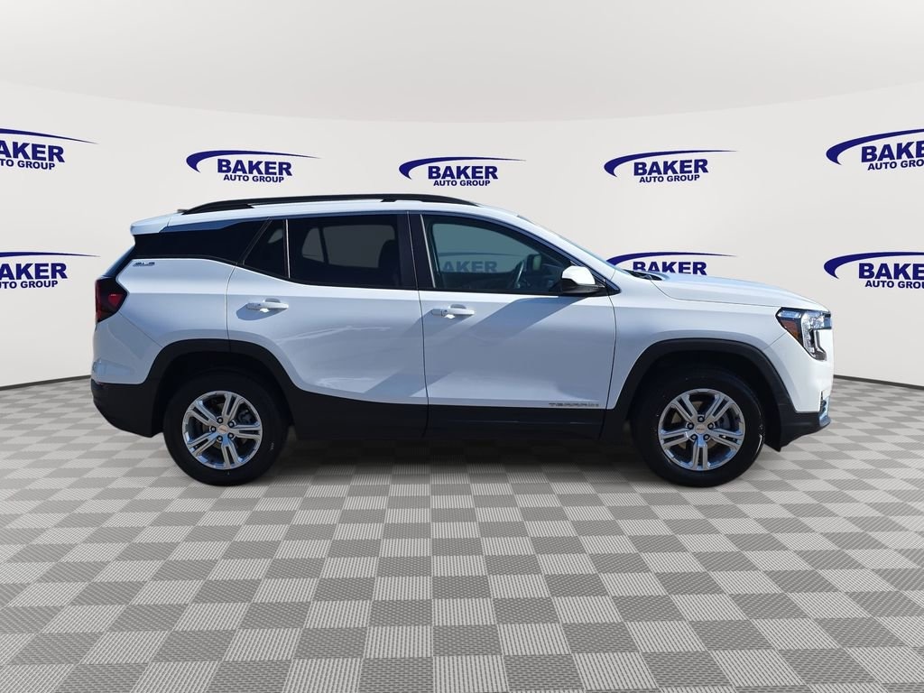 Used 2024 GMC Terrain SLE SUV