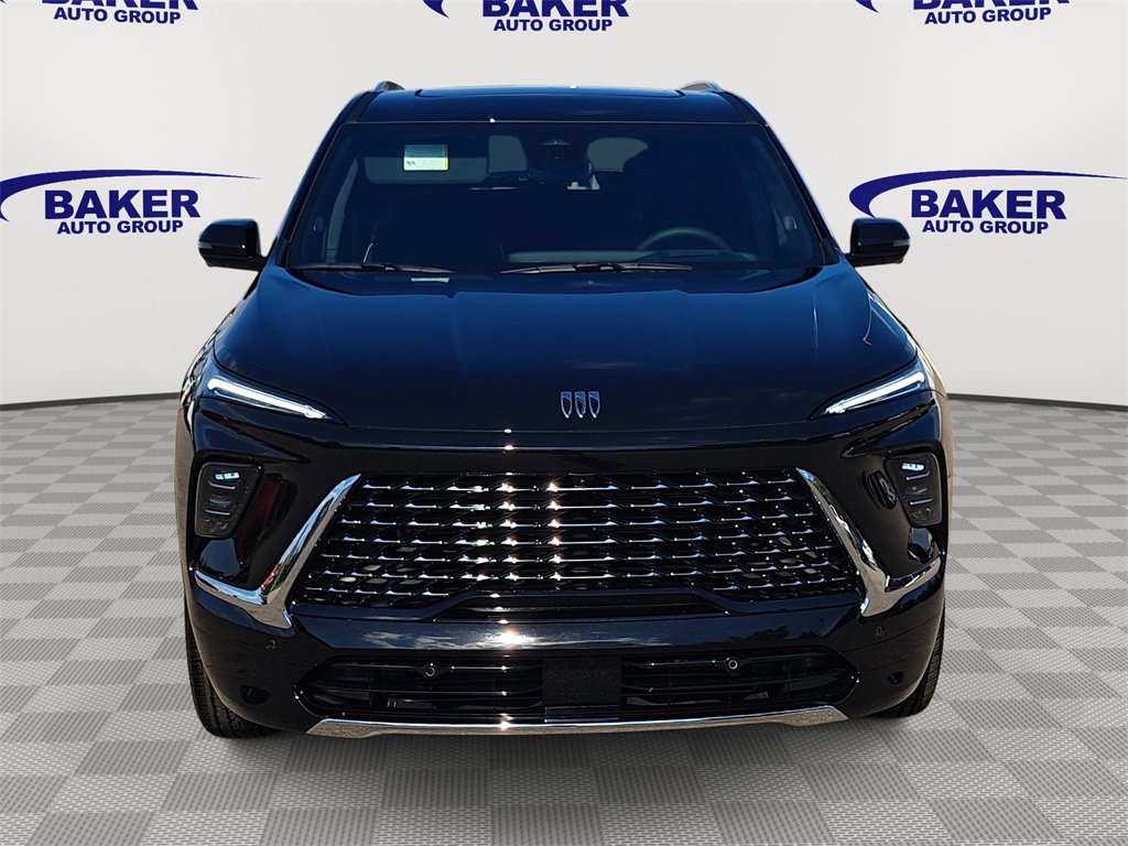 2026 Buick Enclave Avenir photo 2