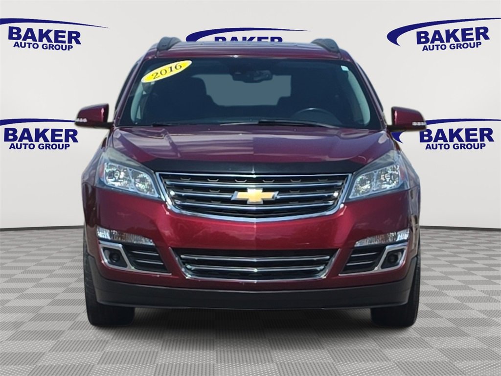2016 Chevrolet Traverse LTZ photo 2
