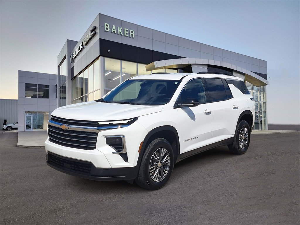 2025 Chevrolet Traverse LT