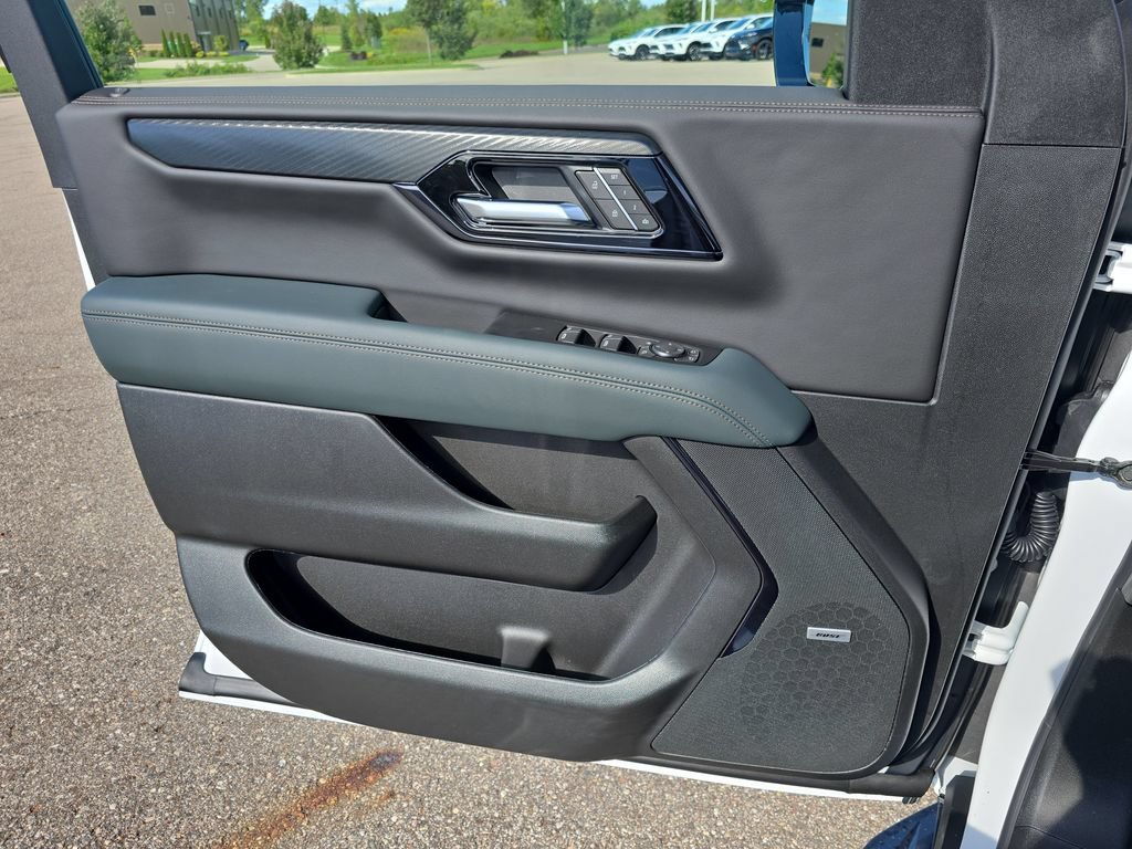 2026 GMC Yukon AT4 - Photo 27