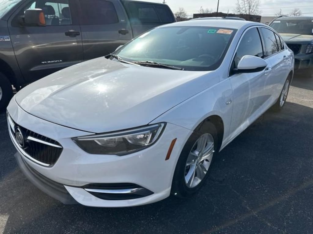 Used 2018 Buick Regal Sportback Preferred Car