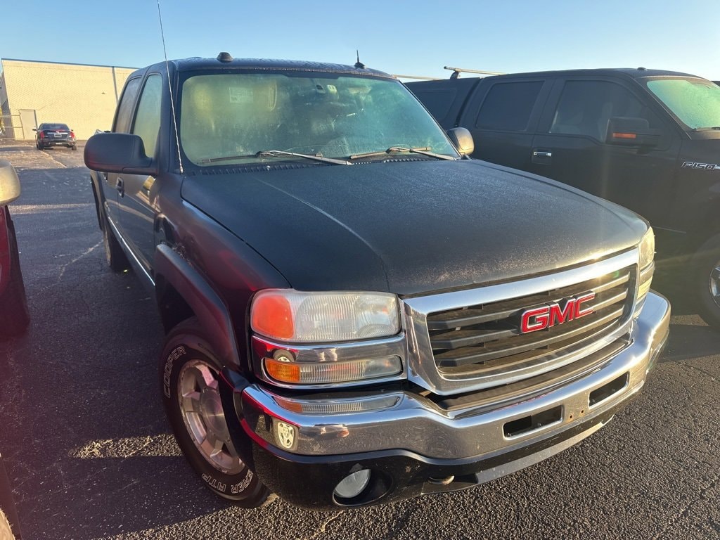 Used 2004 GMC Sierra 1500 SLT Truck