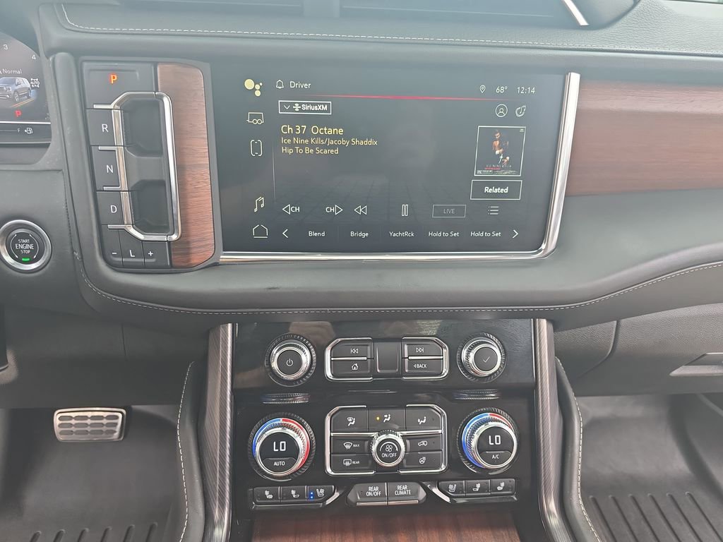 2023 GMC Yukon XL Denali Ultimate - Photo 23