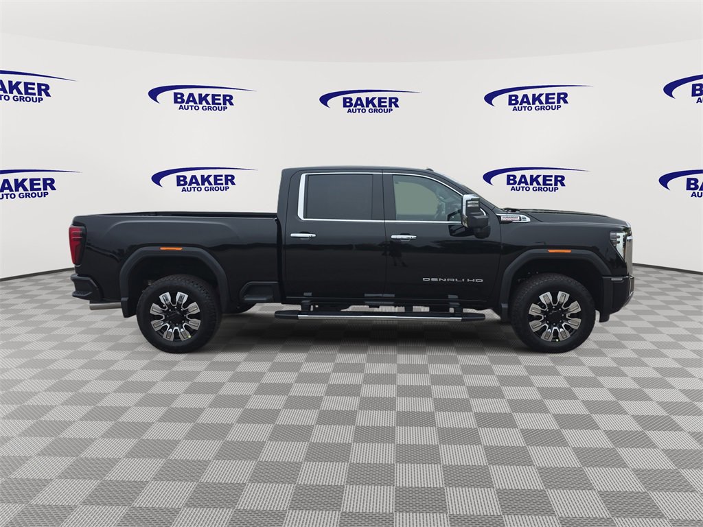 2026 Gmc Sierra 2500 HD Denali photo 3