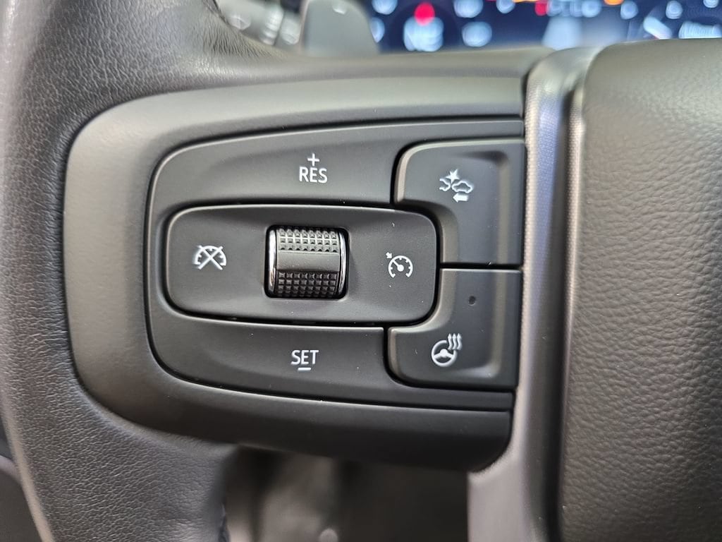 2023 GMC Sierra 1500 SLT - Photo 17