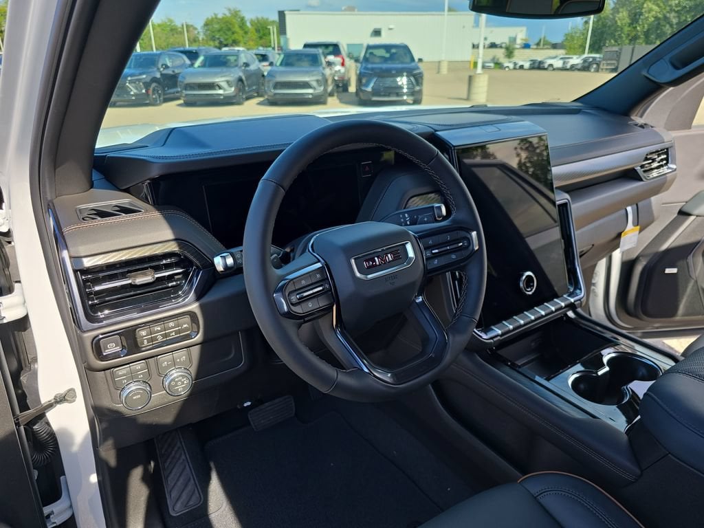 2026 GMC Yukon AT4 - Photo 16