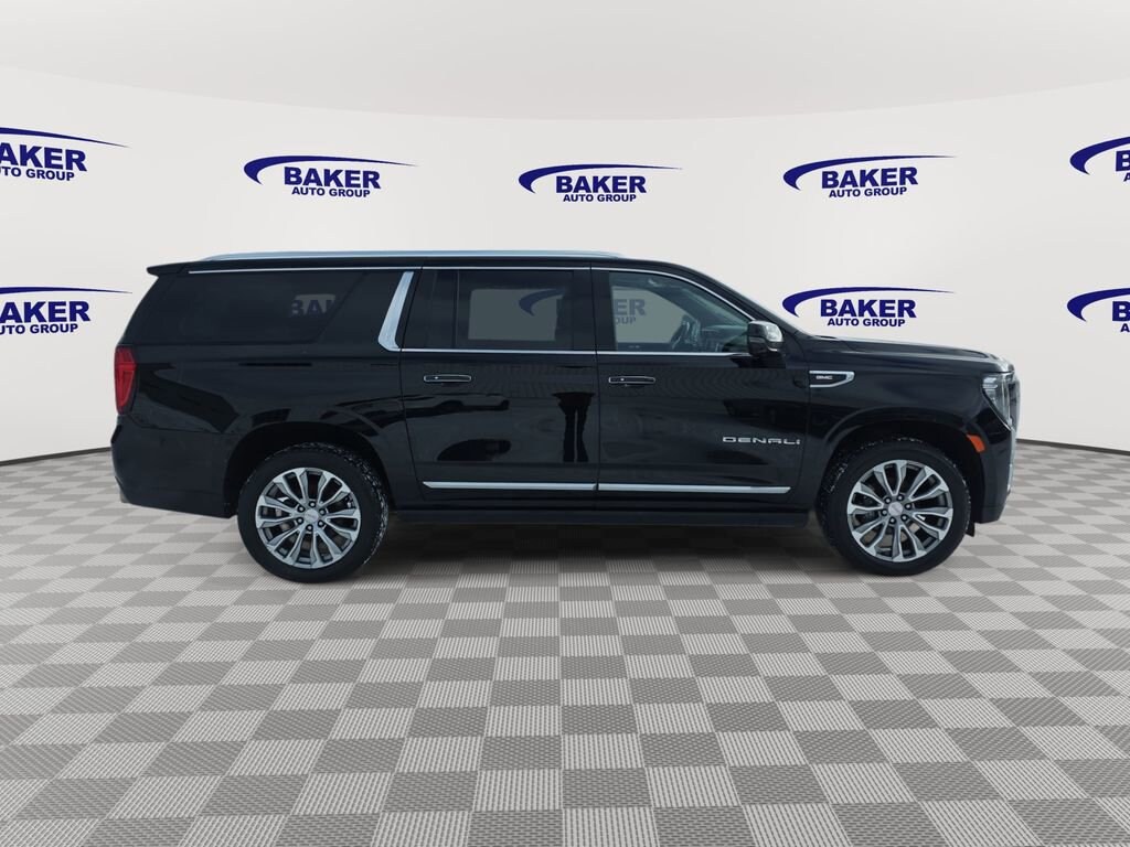 Used 2022 GMC Yukon XL Denali SUV
