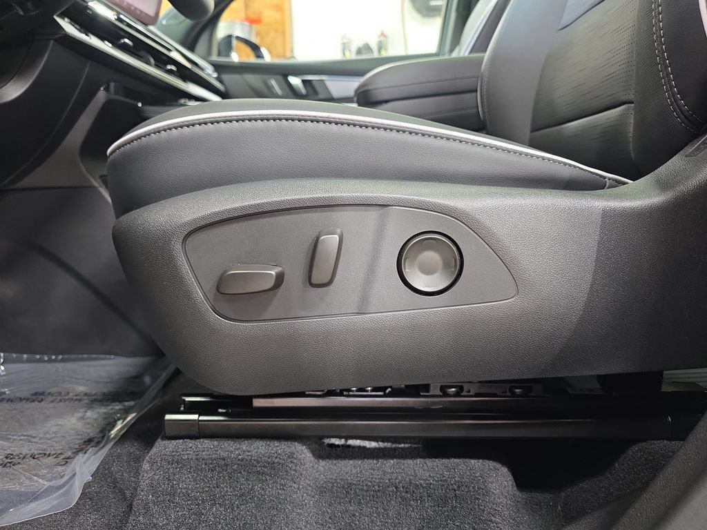 2026 Buick Enclave Sport Touring - Photo 34