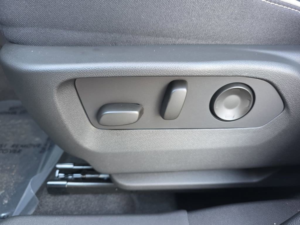 2026 Buick Envision Sport Touring - Photo 33