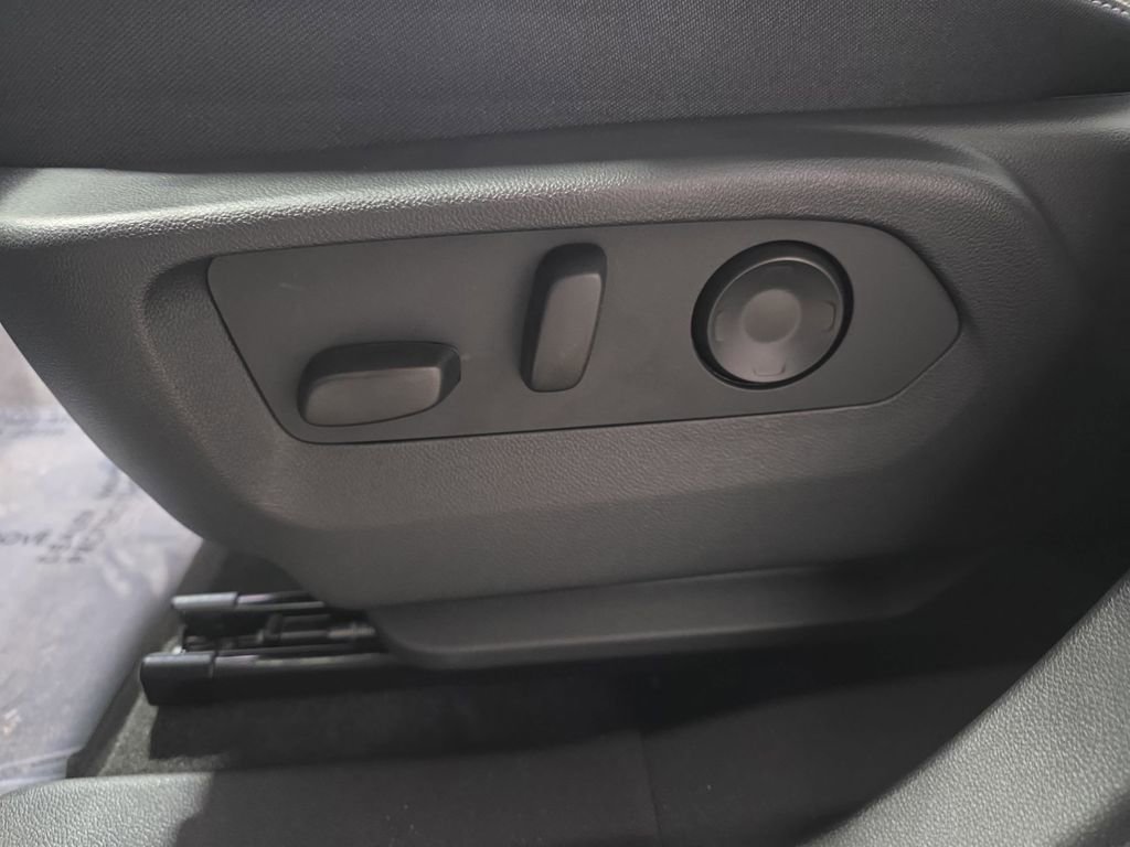 2026 Buick Envision Sport Touring - Photo 33