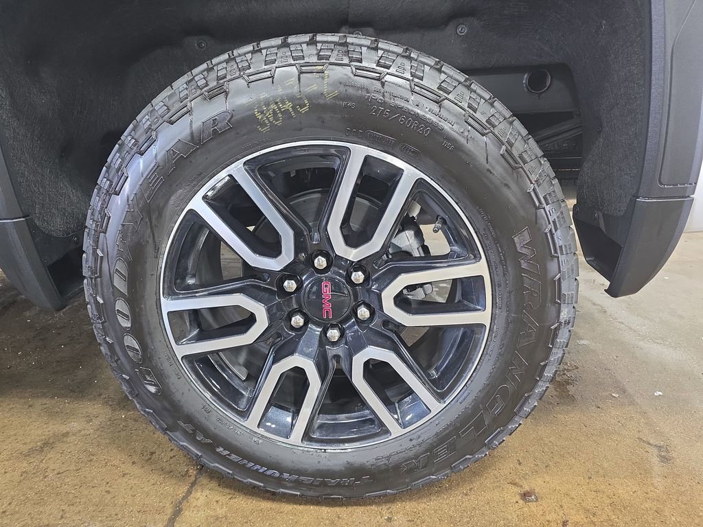 2026 GMC Sierra 1500 AT4 - Photo 35