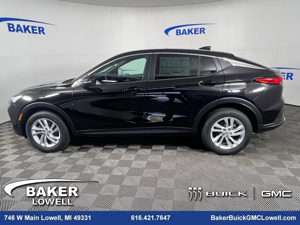 New 2025 Buick Envista Preferred SUV