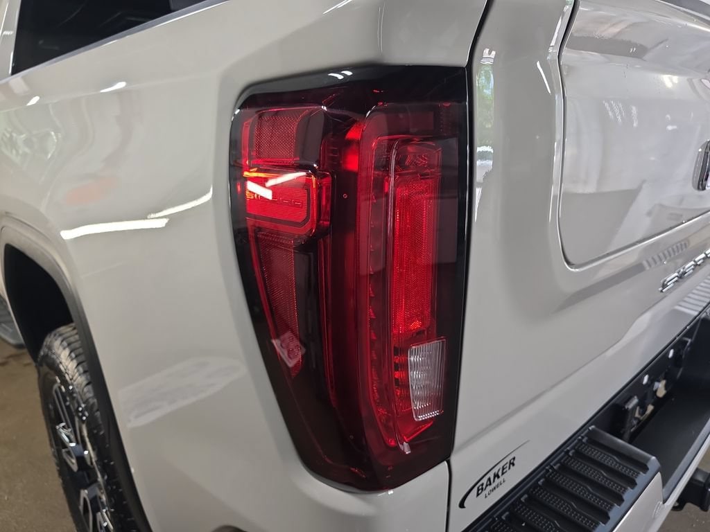 2026 GMC Sierra 1500 AT4 - Photo 37