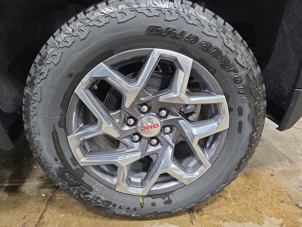 2026 GMC Sierra 1500 SLT - Photo 31