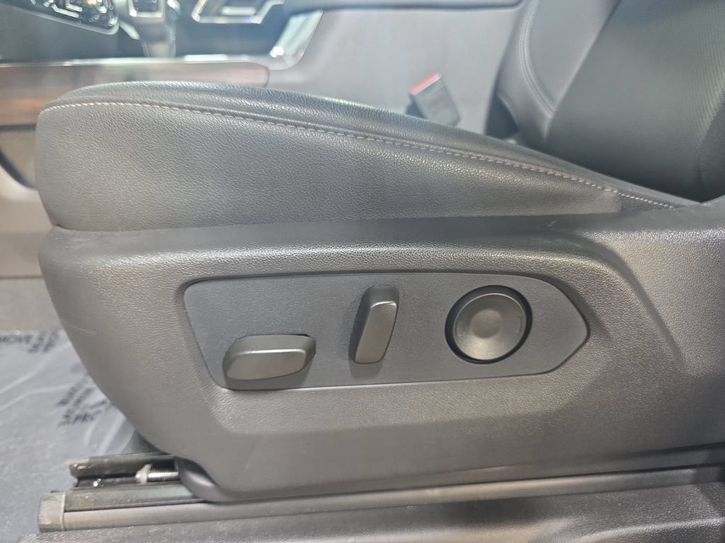 2026 GMC Sierra 1500 SLT - Photo 30