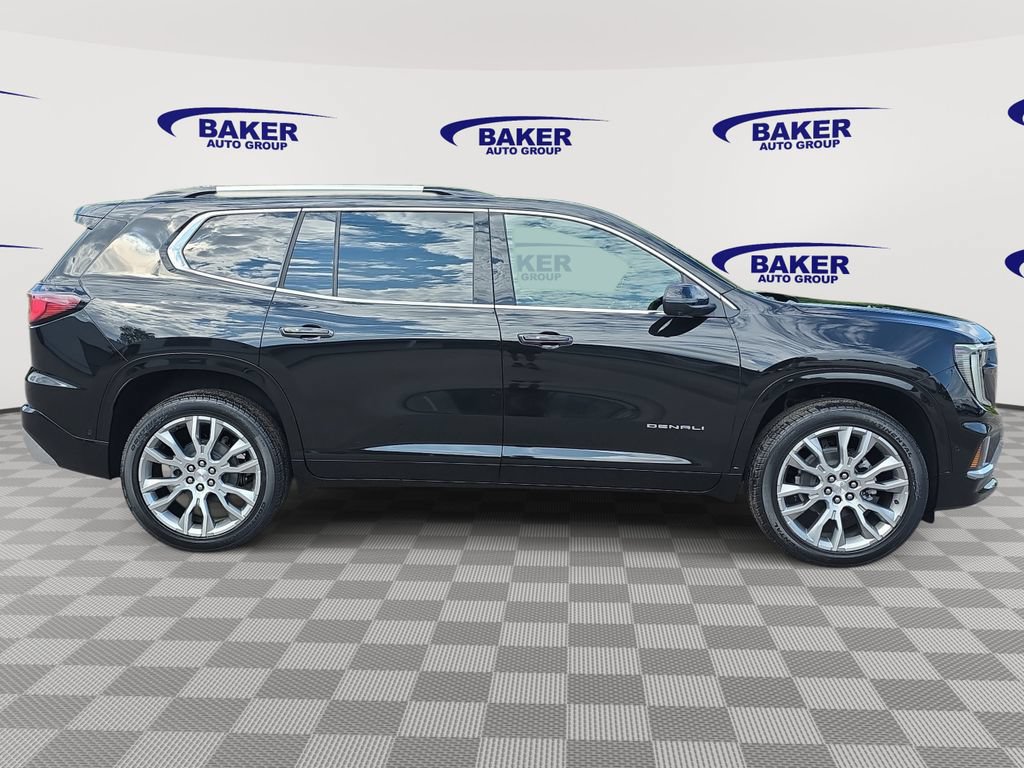 2026 GMC Acadia Denali - Photo 4