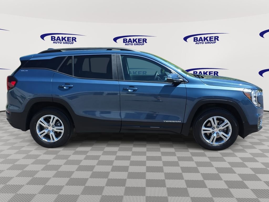 Used 2024 GMC Terrain SLE SUV
