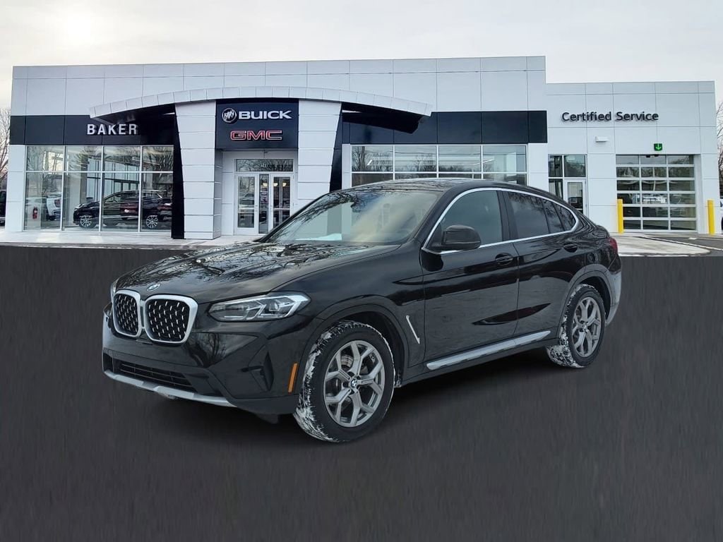 2025 BMW X4