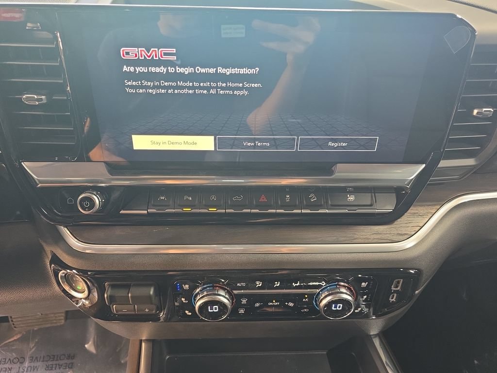 2026 GMC Sierra 1500 SLT - Photo 19