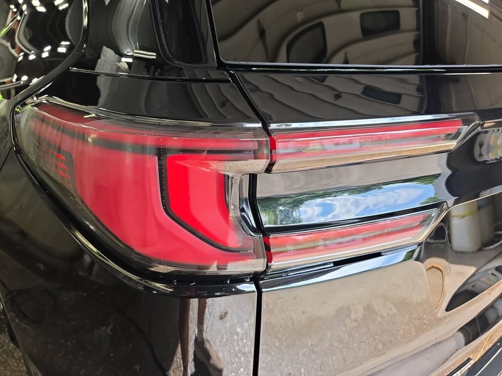 2026 GMC Acadia Denali - Photo 39