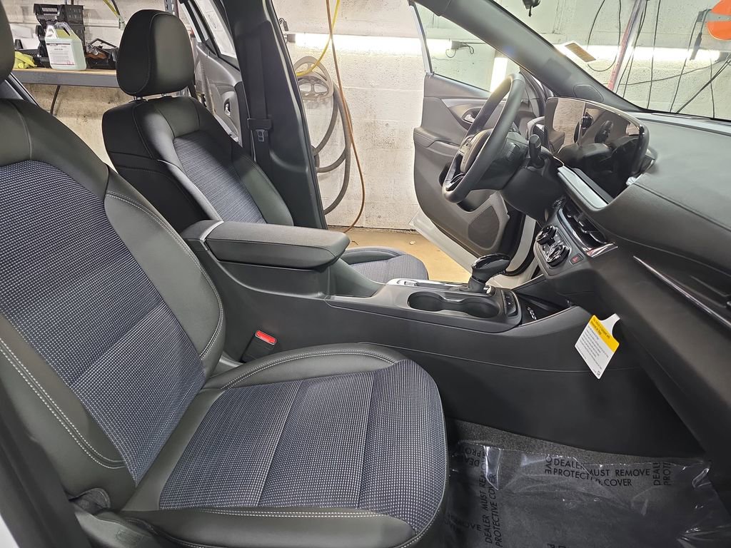 2026 Buick Envista Preferred - Photo 10
