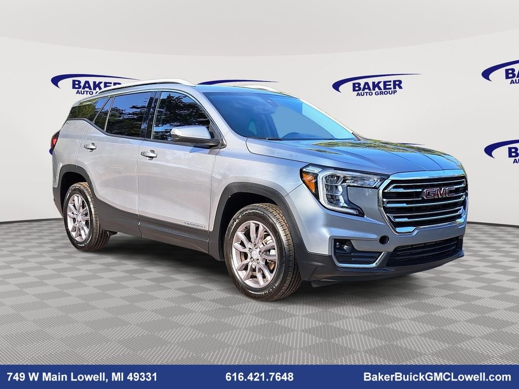 Used 2024 GMC Terrain SLT SUV