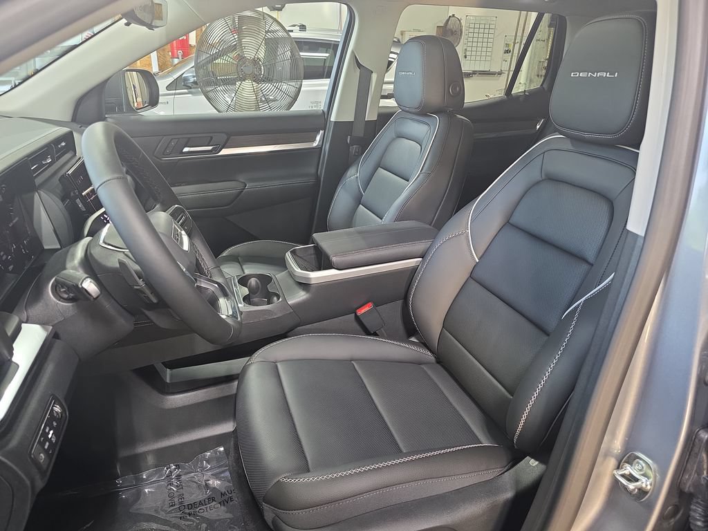 2027 GMC Terrain Denali - Photo 15