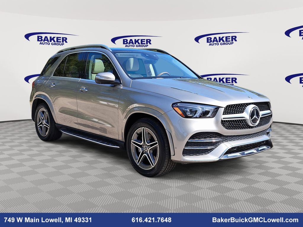 2022 Mercedes Benz GLE 450 4MATIC photo 3