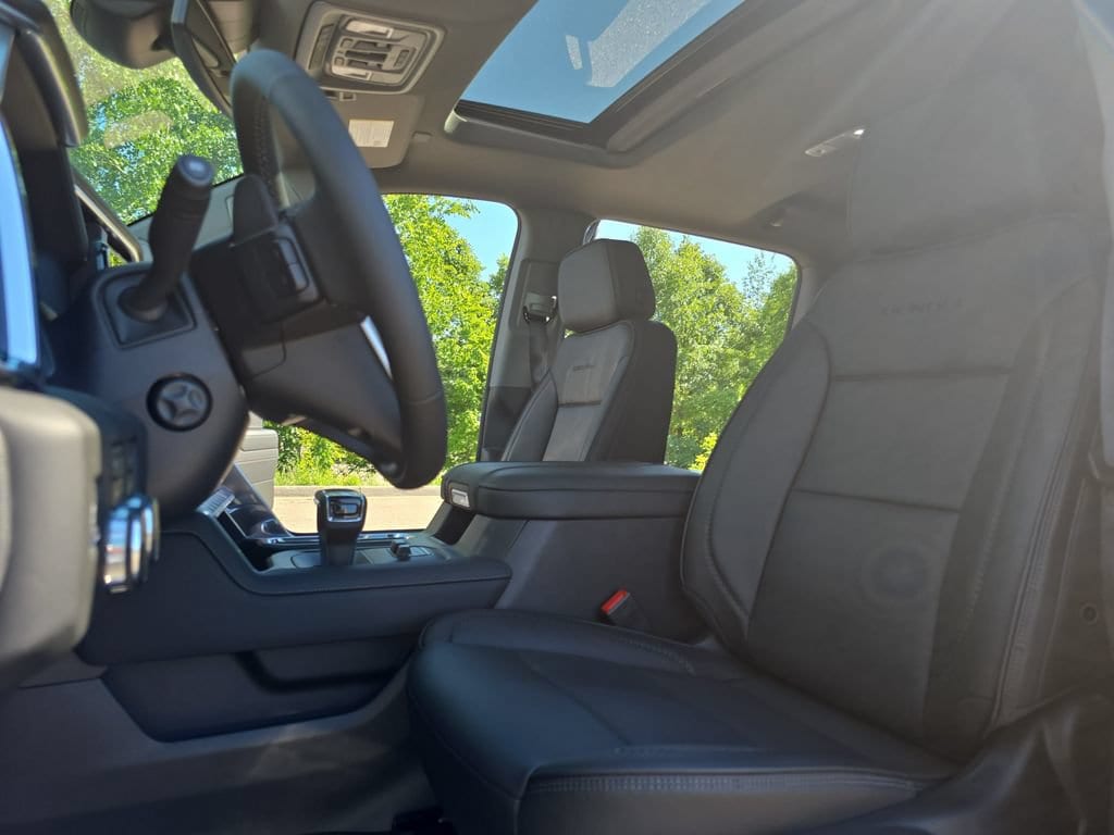 2026 GMC Sierra 1500 Denali - Photo 17