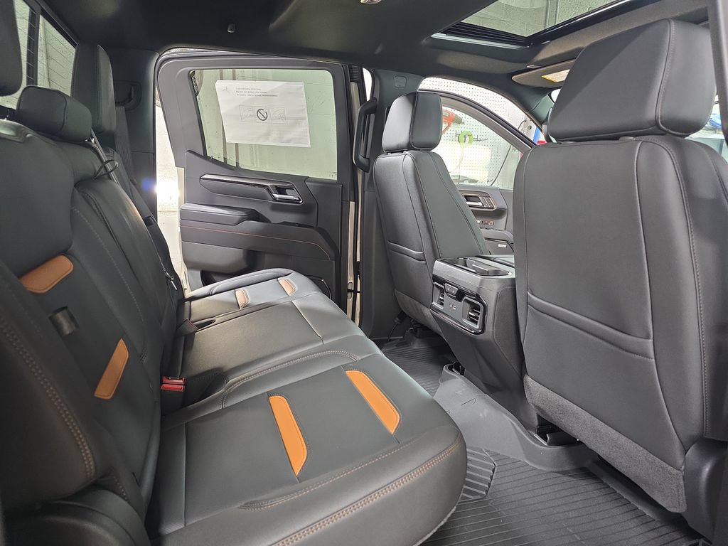 2026 GMC Sierra 1500 AT4 - Photo 11