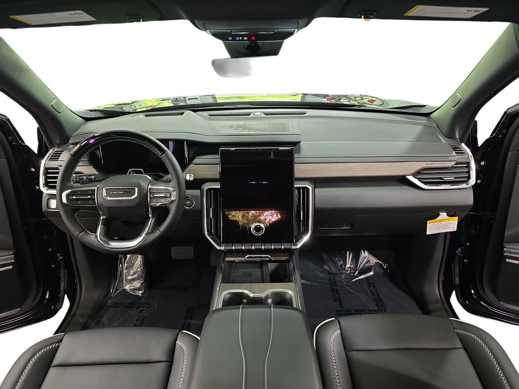 2026 GMC Acadia Denali - Photo 9