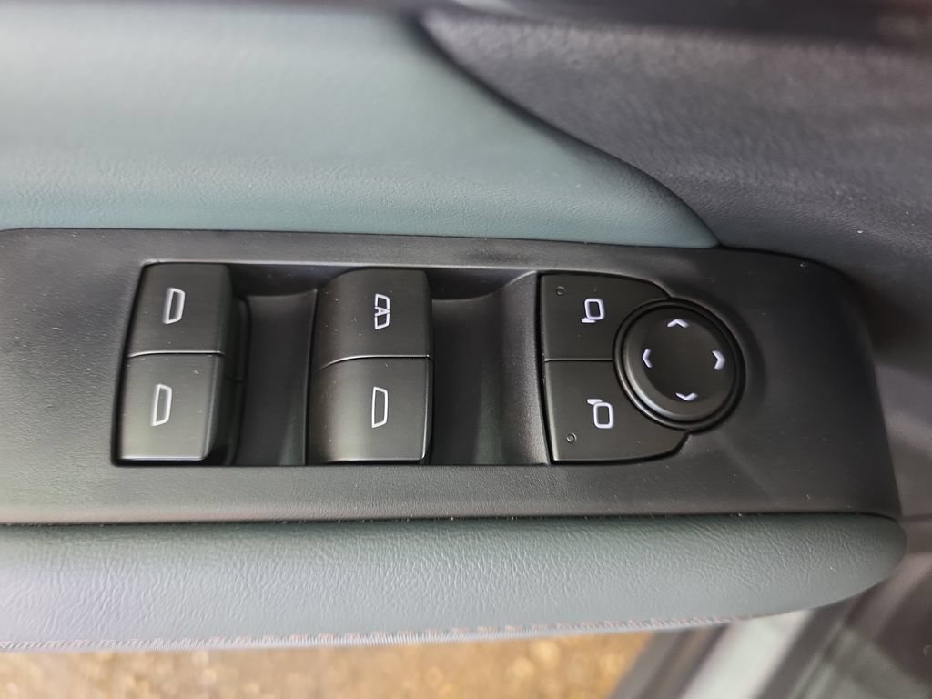 2026 GMC Terrain AT4 - Photo 30