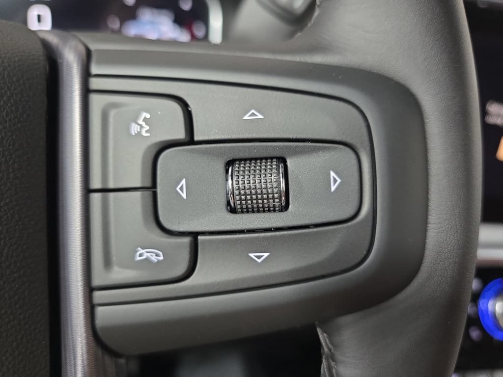 2026 GMC Sierra 3500HD Denali Ultimate - Photo 17