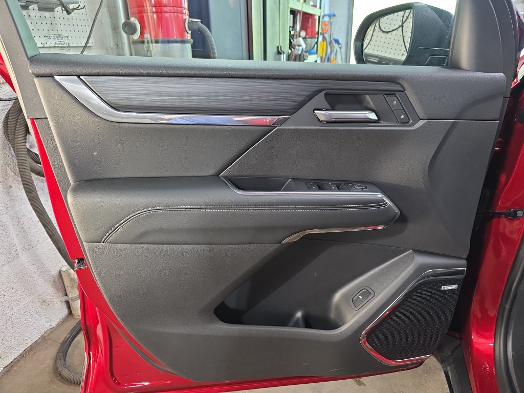 2026 GMC Acadia Elevation - Photo 31